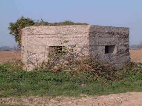 pill box near Upton